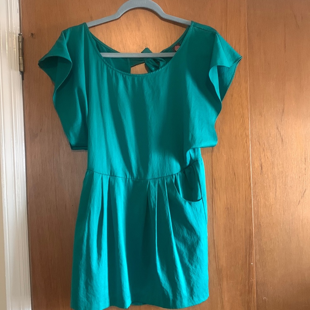 Free people top with bow detail